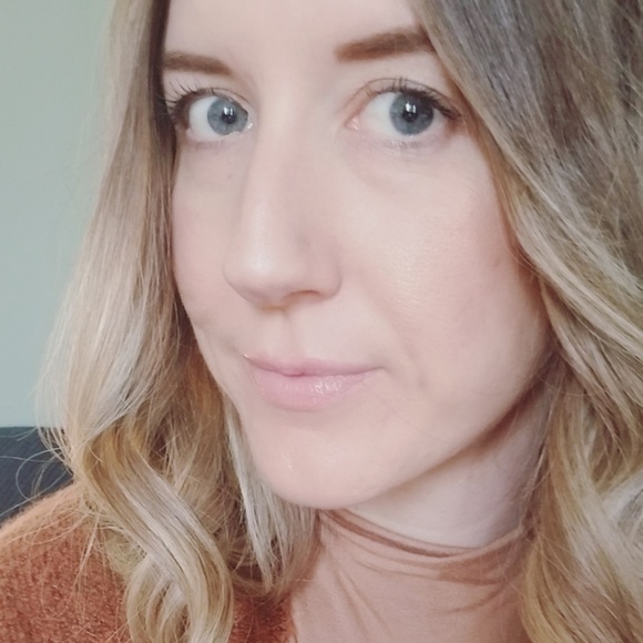 Meet your Posher, Lindsay - Picture 1 of 1